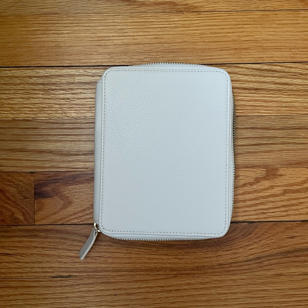 Moterm Leather Zippered Pen Case (Pebbled Cream)